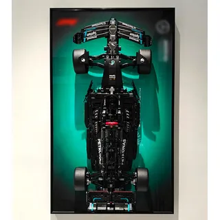 Display-Wandtafel für Lego Technic Mercedes-AMG F1 W14 E Performance Race Car 42171, 75x45cm Display-Tafel für Lego-Auto-Wandhalterung, Lego-Enthusiasten - Style B