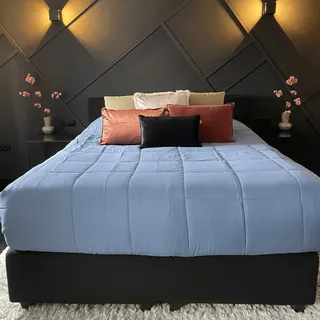 Zelesta Easybed Light Bettdecke 135x200 4 Jahreszeiten - Bettwäsche winterdecke und Sommer-Bettdecke Duvet - Waschbare bettdecke ohne Bezug - Anti-Allergene Steppdecke - Bettwäsche mit Muster