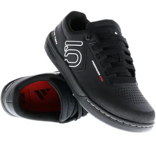 Core Black / Cloud White / Cloud White 43 1/3