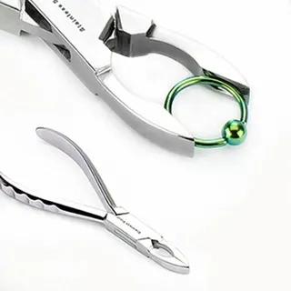 Taffstyle® kleine Piercing Ringschließzange Small Closing Pliers