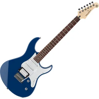 Yamaha Pacifica 112V Hochwertige E-Gitarre in elegantem Design für Einsteiger und Fortgeschrittene, mit 2 online Gitarrenstunden bei einem Lehrer der Yamaha Music School, in United Blau
