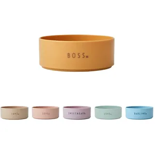 Design Letters MINI Lieblingsschale in Tritan für Baby und Kinder, MINI BOSS (Senffarben) - BPA-frei & BPS-frei, Süße Wörter auf Vorder- und Rückseite gedruckt, Drop-Safe, Spülmaschinenfest