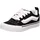Black/True White 32