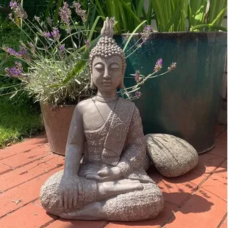 K&L Wall Art Buddhafigur Thai Buddha Statue Kunststein Beton Feng Shui Deko große Steinfigur (1, Gartenfigur), Wellness Gartendeko 45cm grau
