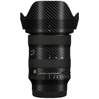 24-70 2.8 Mark II Kameralinsenschutzfolie, Vinyl, Premium-Aufkleber für Sigma 24–70 mm F2.8 DG DN II, passend für Sony E L Mount (Kohlefaser-Schwarz)