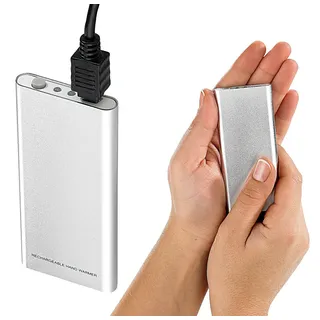 Infactory Taschenwärmer Aufladbarer Handwärmer mit USB-Ladefunktion Silber