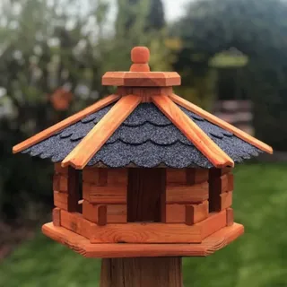 DARLUX Handgefertigtes wetterfestes Sechseck Vogelhaus aus Holz | Größe M | Vogelfutterstation, lasiert, Outdoor, Garten, Balkon, Futterhaus, Futterhäuschen (Größe M ohne Ständer, Blau - Braun)