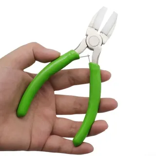 Kunststoffzange mit flacher Öffnung, 15,2 cm, Nylon-Zange, flache Kunststoffzange, Schmuckherstellung und Reparaturzange, Werkzeug, 14 x 7 x 1 cm