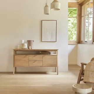 Tikamoon Anrichte aus massivem Eichenholz 140 cm Braun