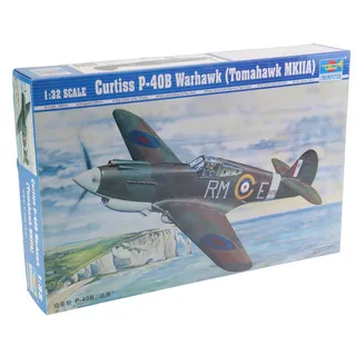 Trumpeter Curtiss P-40B Warhawk 1:32