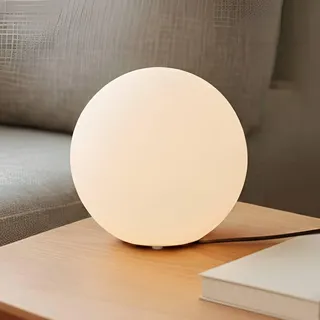 Lindby Tischlampe Kugel Glas weiß, Nachttischlampe 25 cm Tischleuchte Schlafzimmer mit Schnurschalter Wohnzimmer Nachttischleuchte ohne Leuchtmittel