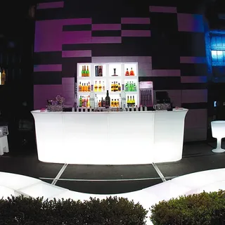 Leuchttheke Loungetheke SLIDE Jumbo Bar