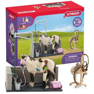 SCHLEICH Horse Club 42104 11-Teiliges Pferde Spielzeug Set für Mädchen und Jungen ab 5 Jahren Spielset mit Pferdestall, Waschplatz, Stall, Pferd, Reiterin und Pferde Zubehör