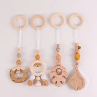 Xiyocadt 4 Stück Baby Spielbogen Anhänger, Holz Spielbogen für Hängende Spielzeug für Neugeborenen Baby Shower Geschenk (28cm,Kaki)