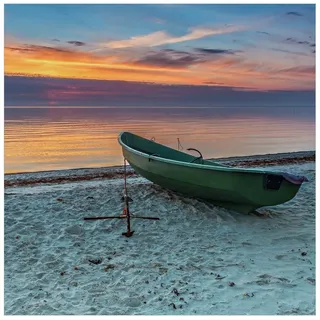 Wallario Möbelfolie Einsames Fischerboot mit Anker am Strand blau