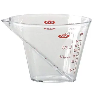 Oxo Good Grips abgewinkelter Messbecher mini, 60 ml spülmaschinenfest