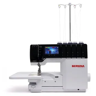 Bernina L 890