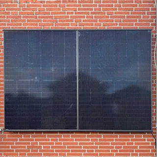 wattstone gmbh WandPV Premium mit Einlegeschienen und schwimmender Lagerung für 2 x PV-Module waagerecht