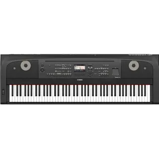 Yamaha DGX-670 black