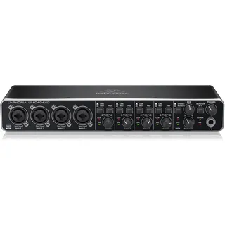 Behringer UMC404HD