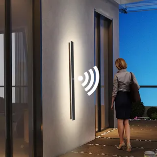 ANKBOY 120CM Wandleuchte Aussen Bewegungsmelder Lange Außenleuchte mit Bewegungsmelder Außen Modern Schwarze Aussenleuchte Wand Außenwandleuchte LED Wasserdicht für Gärten Garage, 38W/4000K Naturweiß