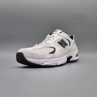 White/Black 43