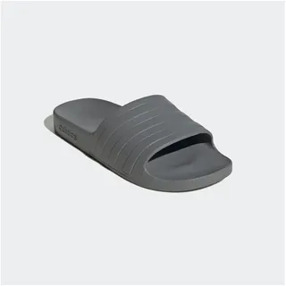 Grey Three / Grey Three / Grey Three 39 1/3