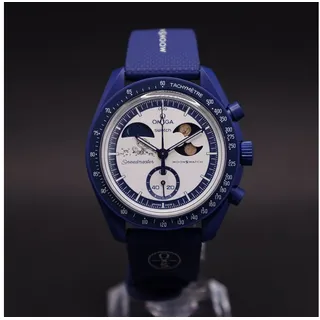 Swatch x Omega Mission to Earthphase Hunter Moon "Snoopy" Moonshine Gold