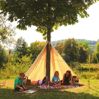 Baum-Tipi