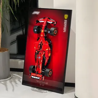 Ausstellungswand für Lego Technic Ferrari SF-24 F1 Modellauto-Bauset 42207, Sammlerstücke für Erwachsene, Wandhalterung, Heim- oder Bürodekoration, Farbverlauf (kein Auto im Lieferumfang enthalten)