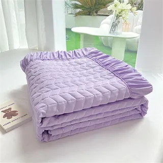 Chickwin Rüsche Design Gesteppte Tagesdecke, Solide Farbe Sommer Tagesdecken Bettüberwurf Mikrofaser Wohndecke Komfortabel Sofa Überwurfdecke für Einzelbett Doppelbett (150x200cm,Lila)