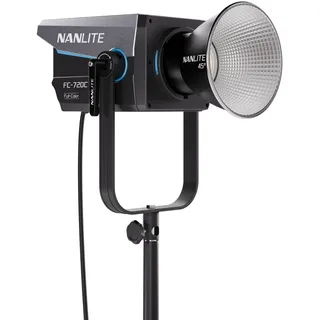 Nanlite FC-720C Full-Color Reportage-Studio-Scheinwerfer