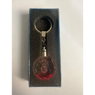 Stelby Schlüsselanhänger Galatasaray Multicolor Schlüsselanhänger mit Geschenkbox (Perfekt für Geburtstage und Weihnachten, Robustes Glasmaterial, leuchtet in 5 Farben), Farbwechsel, langlebig, modernes Design bunt