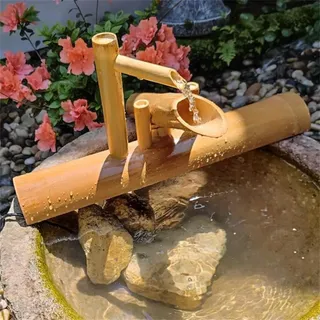 Solar Gartenbrunnen mit Japanischer Stil Bambus Wasserfall Düse Outdoor Wasserspiel