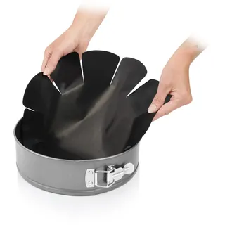 Tescoma Backmatte rund, 2er Set Backpapier wiederverwendbar und antihaftend | 2 Größen, passend für Tortenformen, aus schwarzem Spezialmaterial, hitzebeständig, spülmaschinenfest, Produktline DELICIA